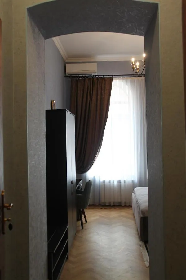 Hotel 1883 바쿠 4*,